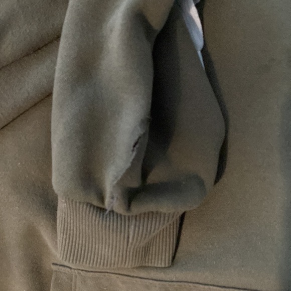 Ardenes green military style hoodie - Picture 3 of 3